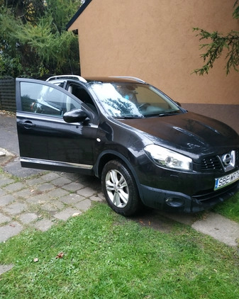 Nissan Qashqai cena 31900 przebieg: 135000, rok produkcji 2013 z Będzin małe 254